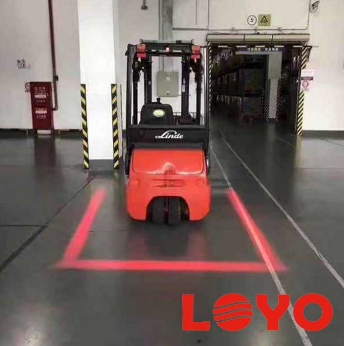 Фонарь прожектор безопасности, красная линия, Loyo Fork Line Red, цвет красный, LY-FL-LINE-RED, Loyo